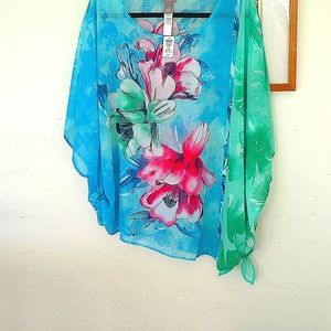 PRICE REDUCED $21 Chico's Tropical Blooms Side Tie Poncho.   L/XL  NWT  $21
